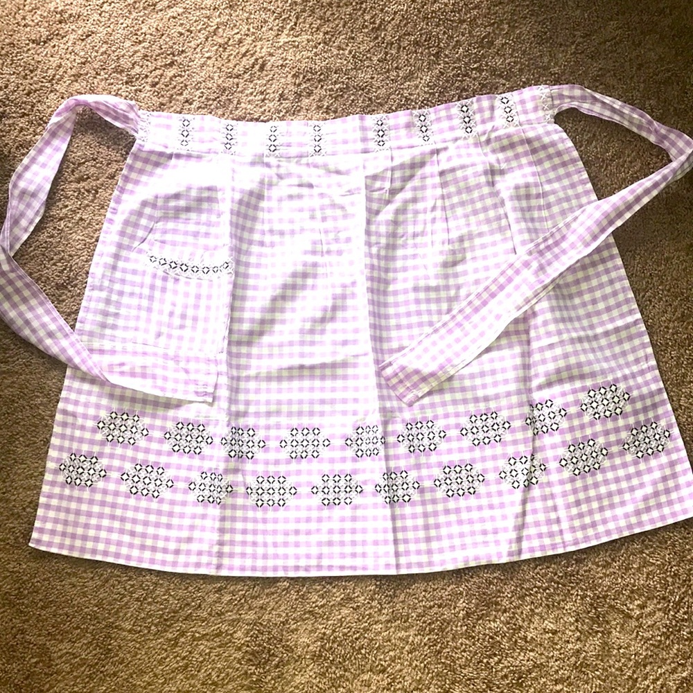 Lavender and White Gingham Vintage Kitchen Half Apron Handmade Needlework